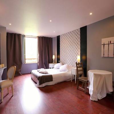 Font-Vineuse Accommodation Undiscovered Mountains Southern French Alps.jpg